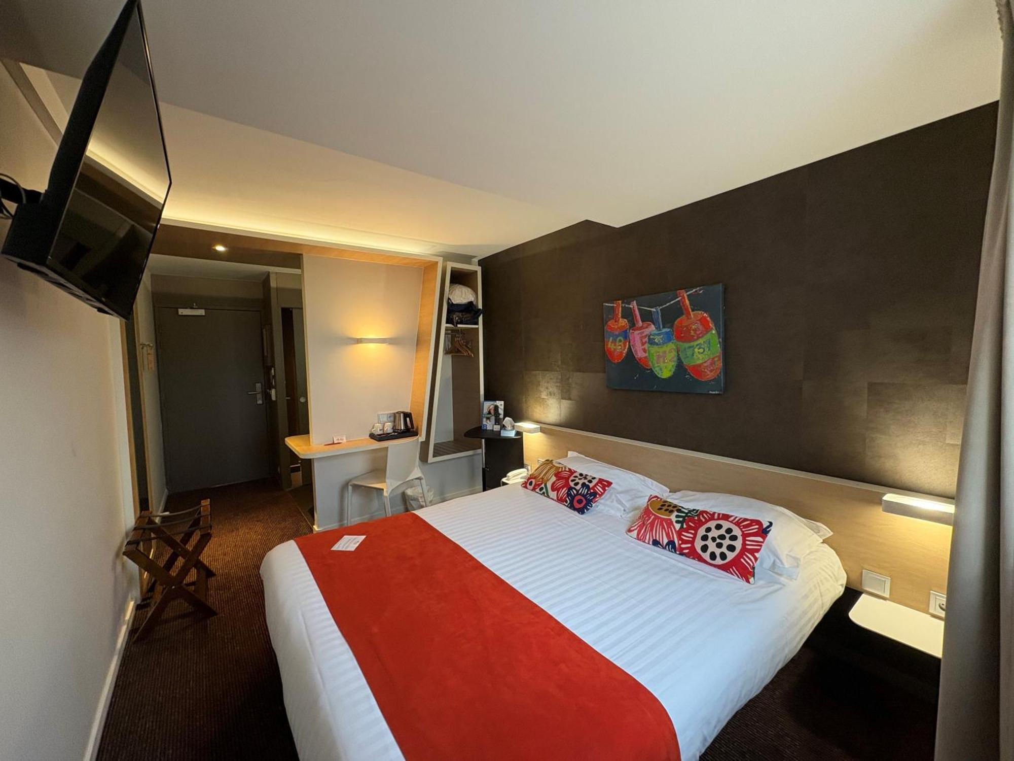 Brit Hotel Quimper Nord Ergue-Gaberic Exterior photo